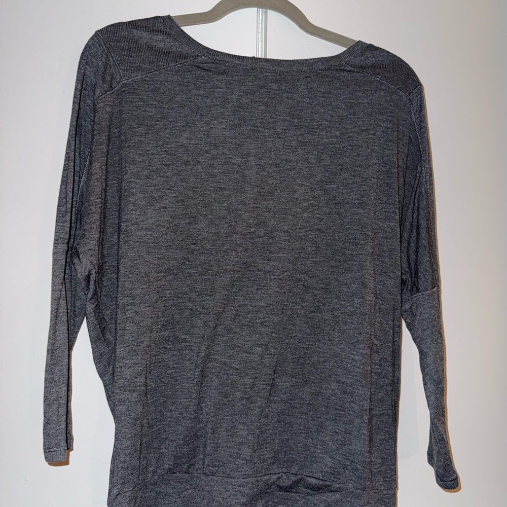 Champion Women's Long Sleeve Gray Tee